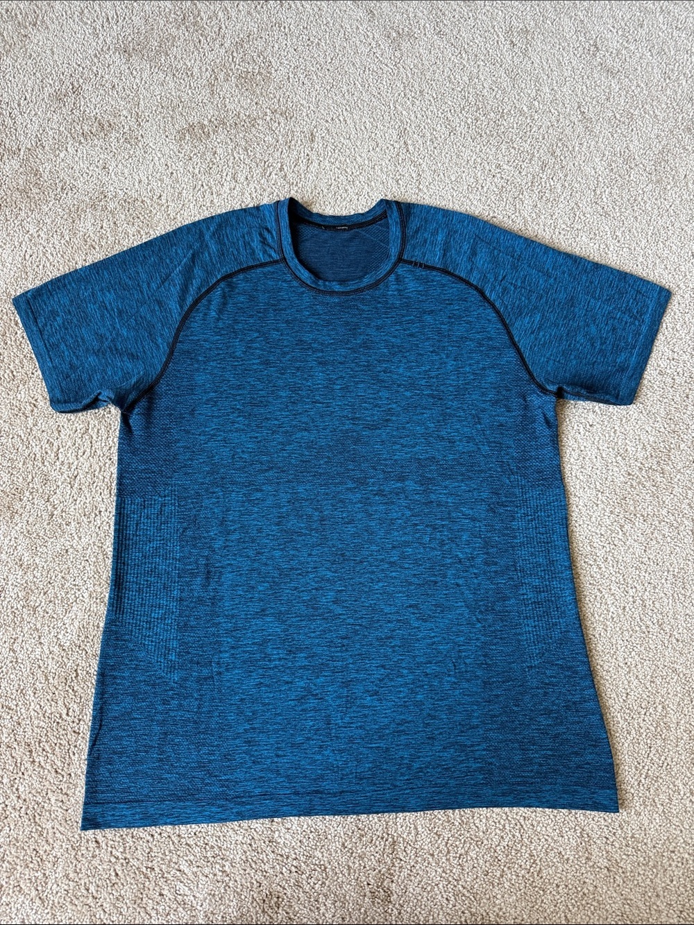 Lululemon Blue Black Heather Metal Vent Tech Short Sleeve Seamless Tee